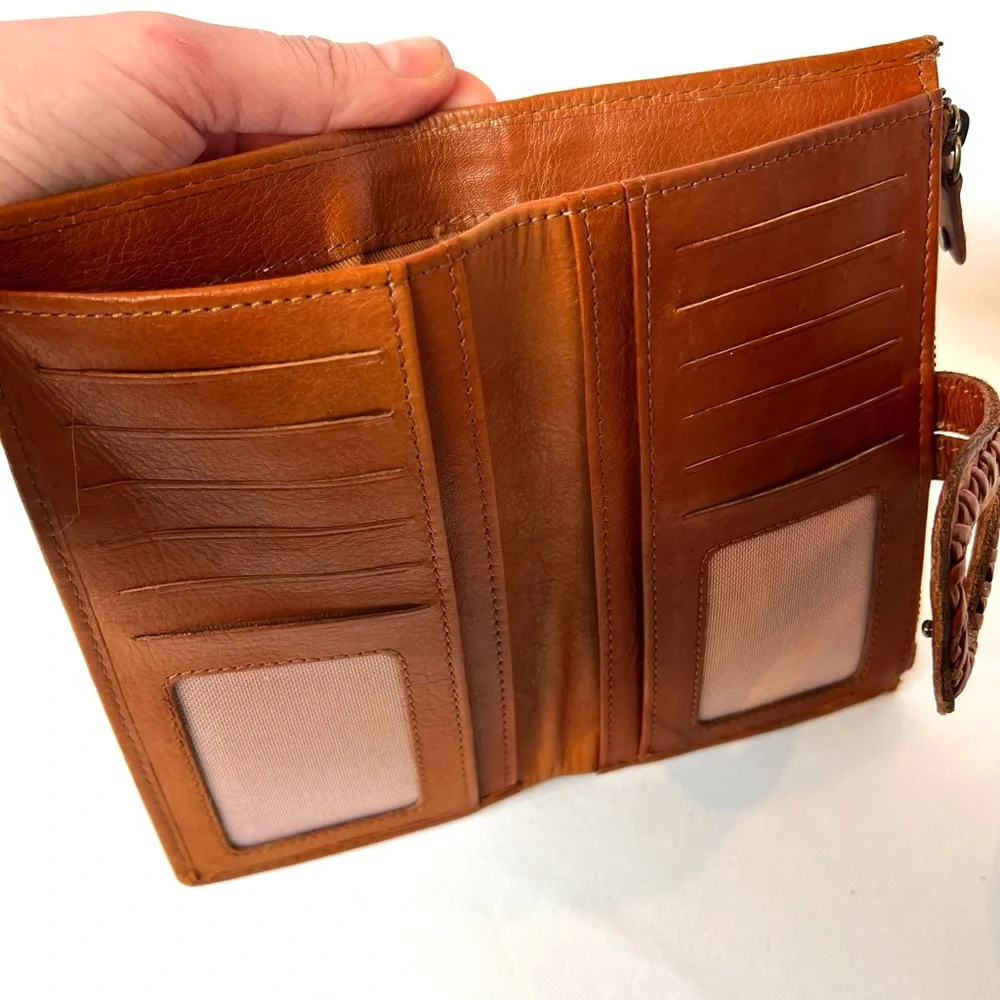 Genuine Leather Braided Tab Wallet Boho Brown Bifold Checkbook Organizer - Picture 10 of 10